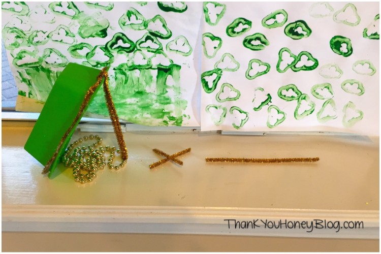 St. Patrick's Day Kids Crafts, Painting, St. Patrick's Day Kids Clover Craft, Shamrock Painting Kids Craft, Leprechaun, Kids Activities, Irish Legend, Craft, https://writesarahhoney.com